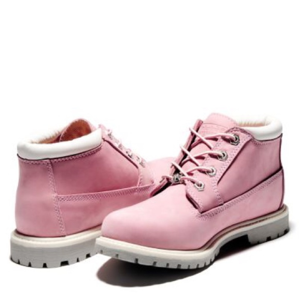 🎉Host Pick🎉 Pink Timberland work boots